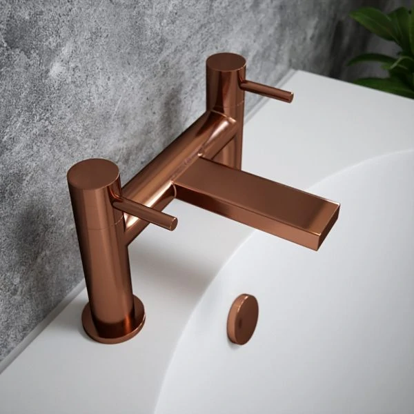 The Tap Factory Brushed Copper Bath Filler with Brushed Copper Handle