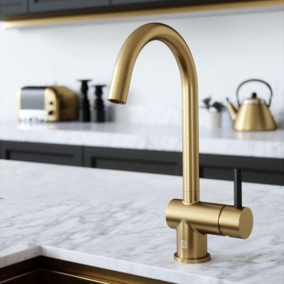 The Tap Factory Vibrance Solo in Brushed Brass with Vanto Black Handle