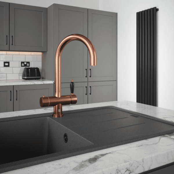 The Tap Factory Shaker Twist 4 in 1 tap in Copper with Vanto Black Handle